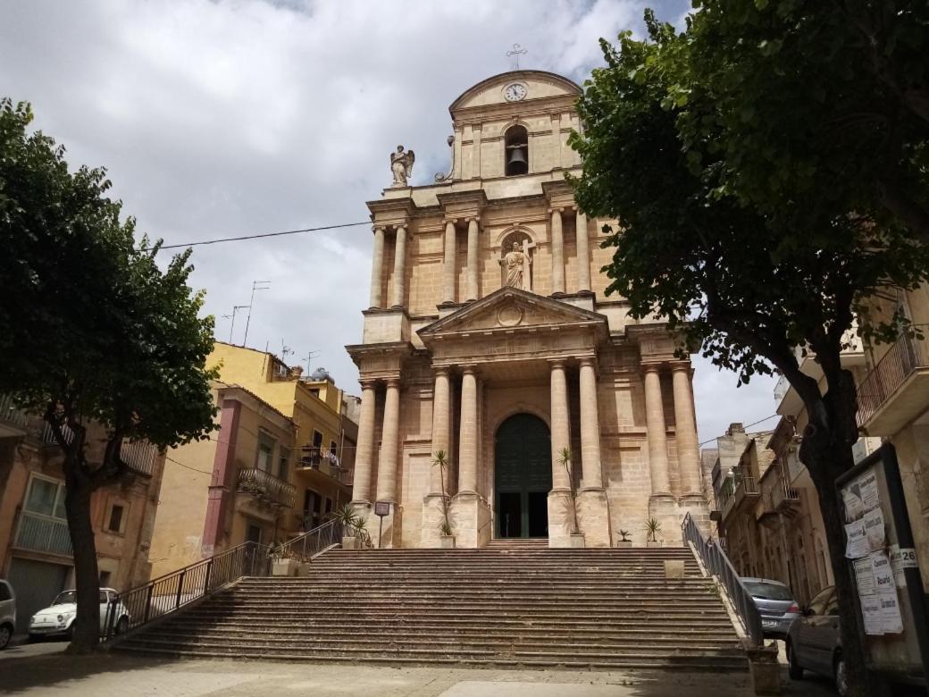 Piazza Salvatore 7, Gocce Di Sicilia รากูซา ภายนอก รูปภาพ